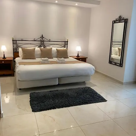 Guest house The Pearl Luxury