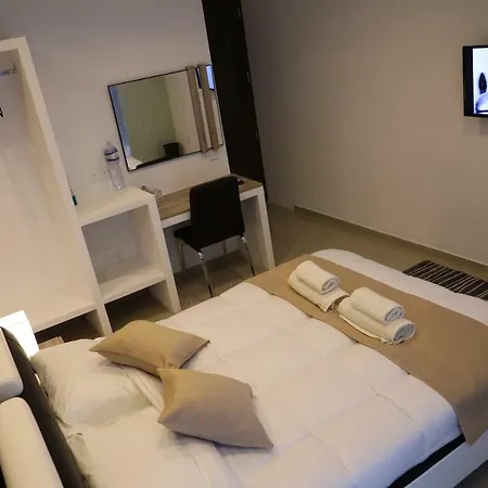 게스트하우스 The Pearl Luxury 3*