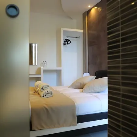 The Pearl Luxury 3* 세인트폴스베이